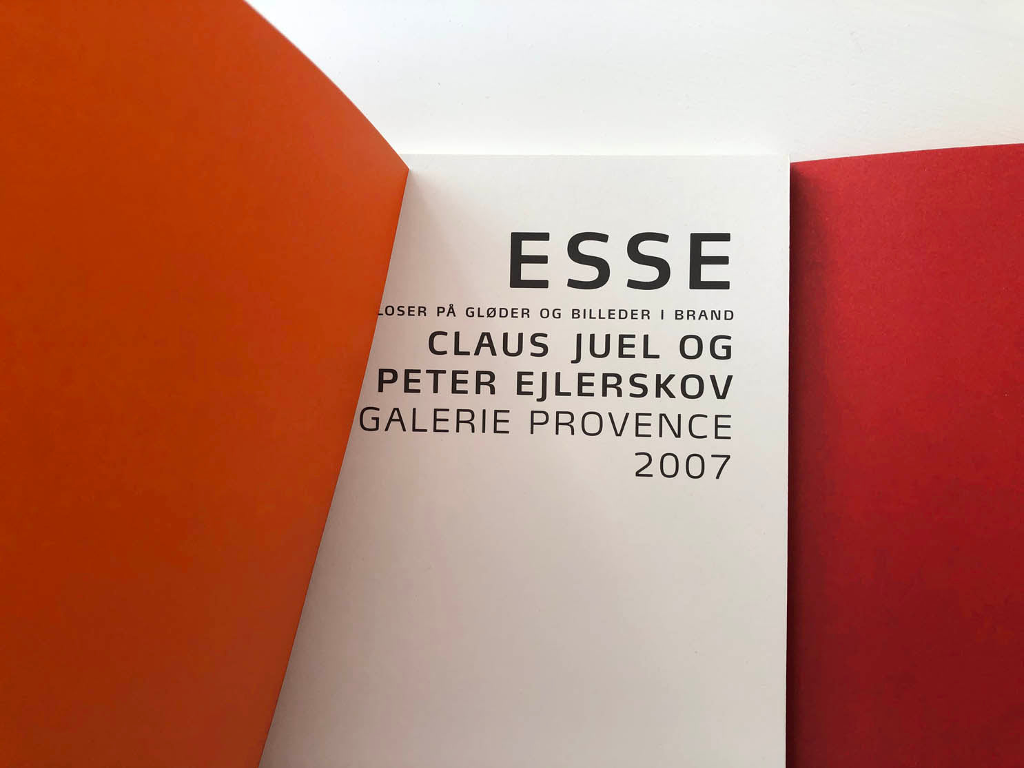 ESSE kunstbog af Peter Ejlerskov og Claus Juel, Galerie Provence