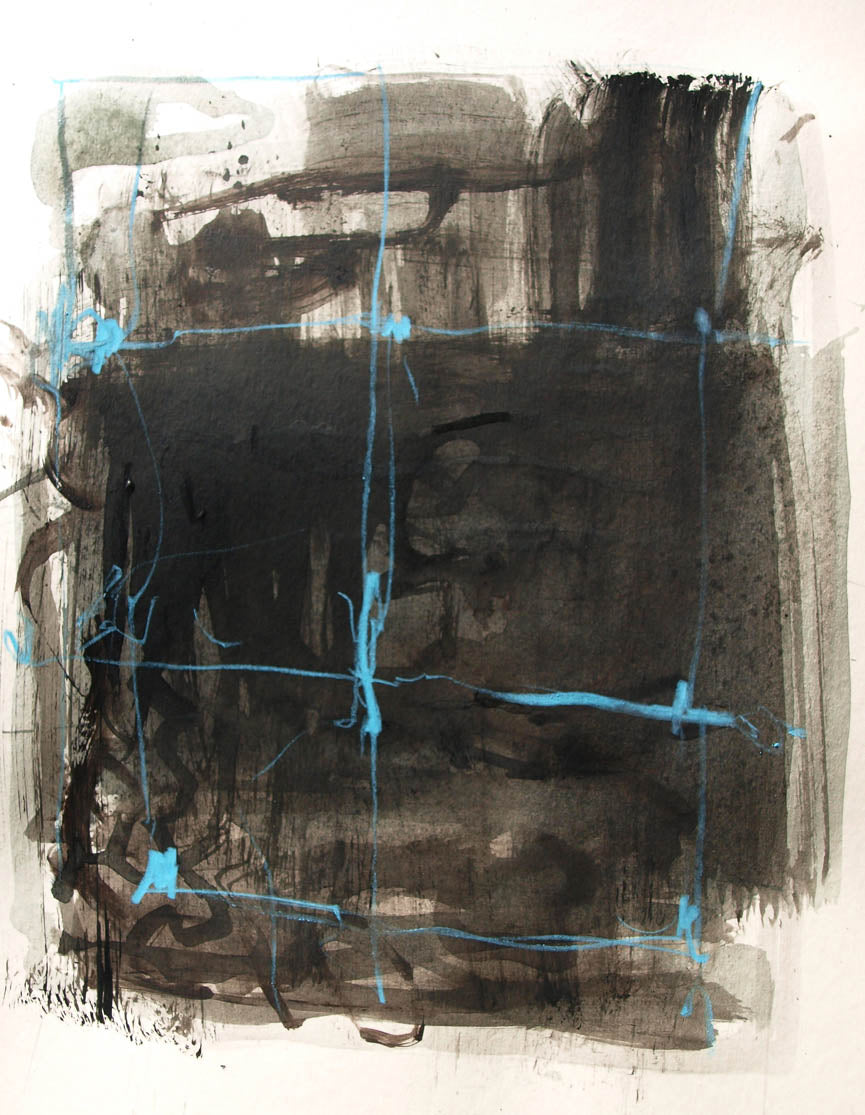 Abstrakt kunst af Peter Ejlerskov med mørke penselstrøg og lyseblå streger fra Frederikshavn Kunstmuseum.