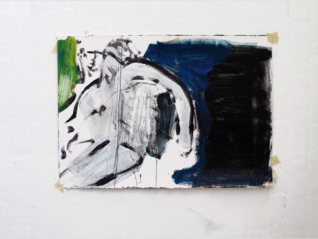 Ekspressiv Peter Ejlerskov kunst med mørke strøg på hvidt papir